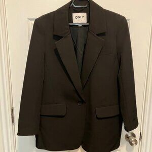 New ONLLANA-BERRY Blazer in black by ONLY, size 40